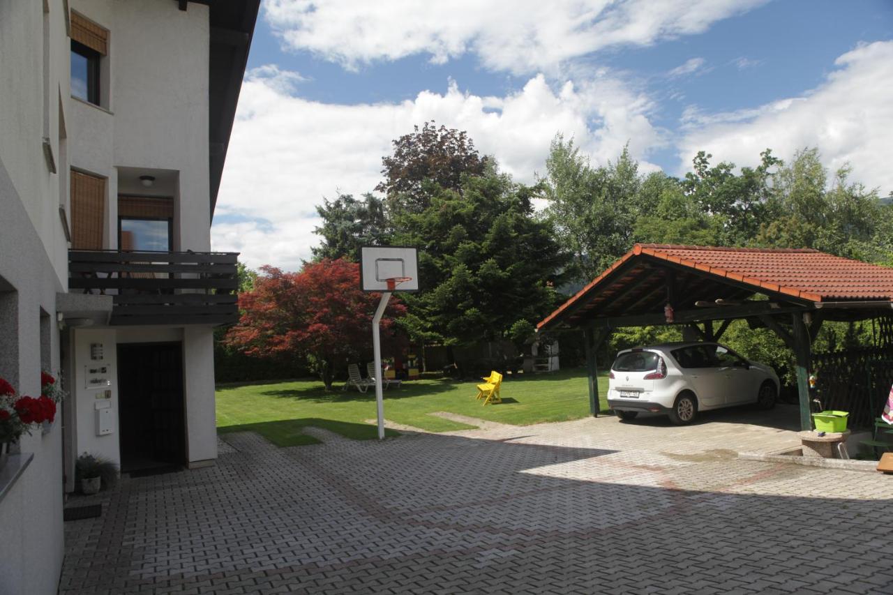Apartment Fon Blejska Dobrava エクステリア 写真